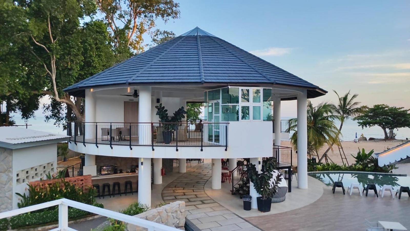 Solesor Kampong Beach Resort Port Dickson Ngoại thất bức ảnh