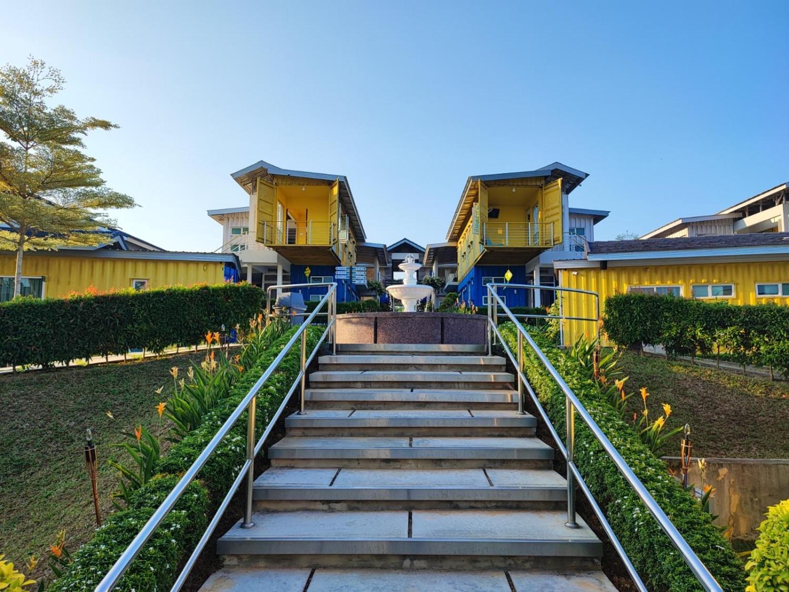 Solesor Kampong Beach Resort Port Dickson Ngoại thất bức ảnh